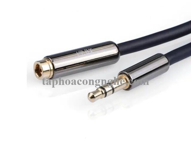 Ugreen 30707 0.5M màu Đen Cáp âm thanh 3.5mm nối dài AV124 30030707